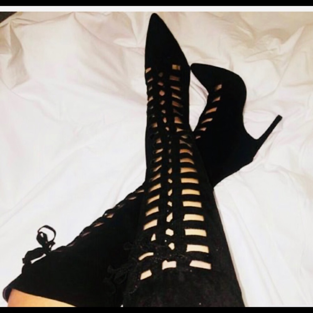 Izabella Rue / Yarrissa Women’s sexy high boots